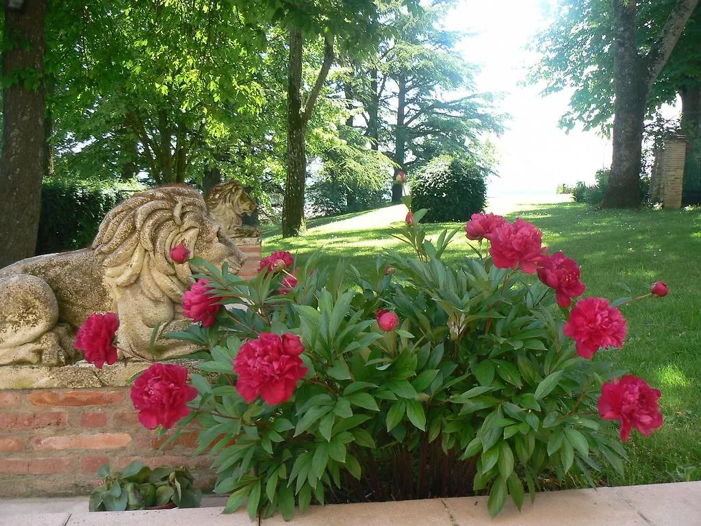 Hotel Domaine L'Orguennay Giroussens Gasthof